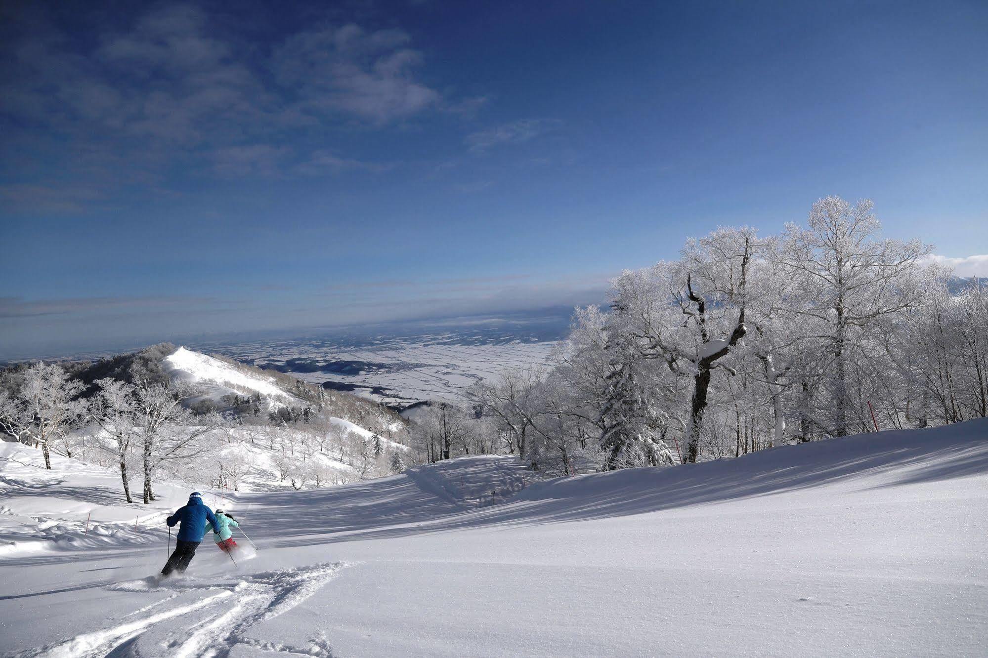 Furano Prince Hotel Exterior photo